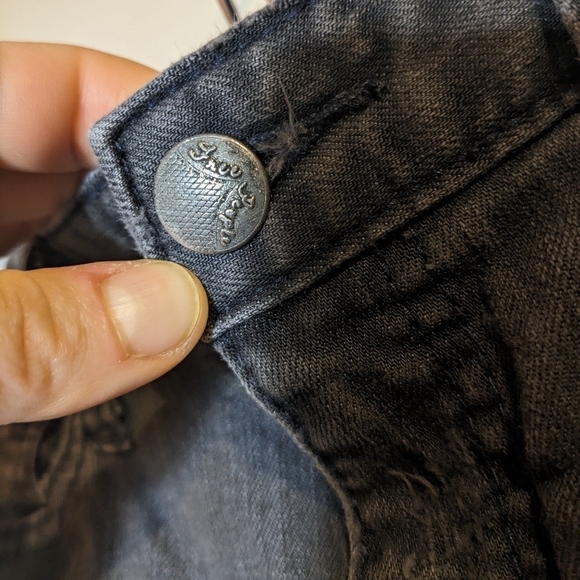 Free People faded black skinny jeans - Picture 6 of 10